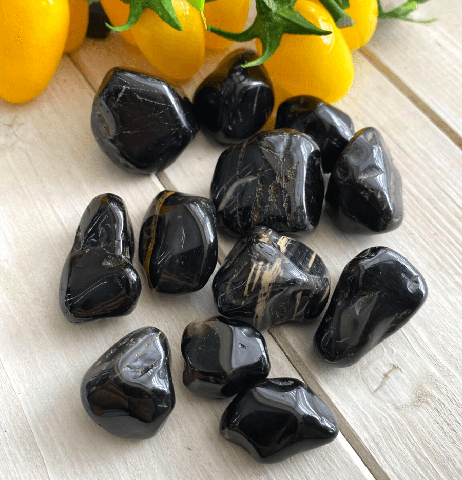Black Onyx: The Stone of Negative Energy Protection - Spirit and Stardust