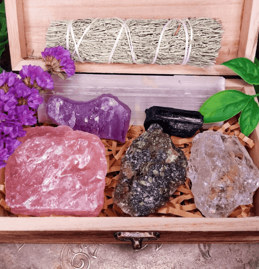 Meditation Raw Crystal Healing Set in Gift Box - Spirit and Stardust