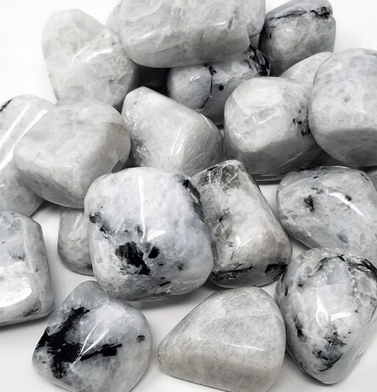 Rainbow Moonstone: The Stone of Feminine Energy - Spirit and Stardust