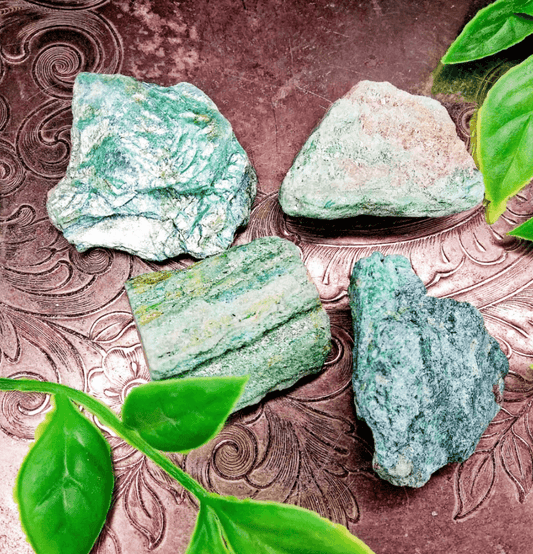 Raw Fuchsite Crystal: The Stone of The Angels - Spirit and Stardust