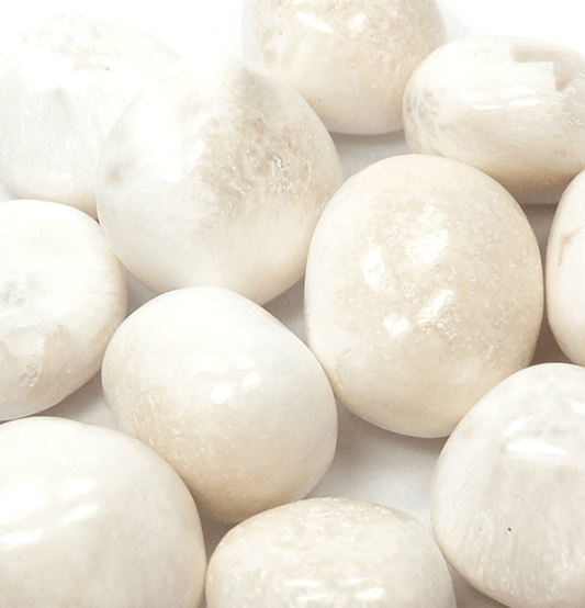 Scolecite: The Stone for Introvert Recharging (Medium) - Spirit and Stardust