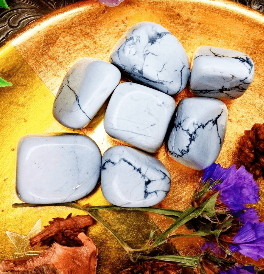 White Howlite: The Stone of Peace - Spirit and Stardust