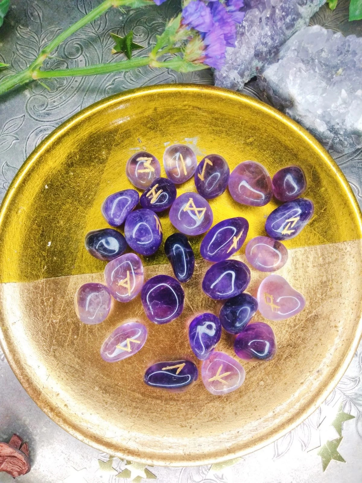 Amethyst Rune Set