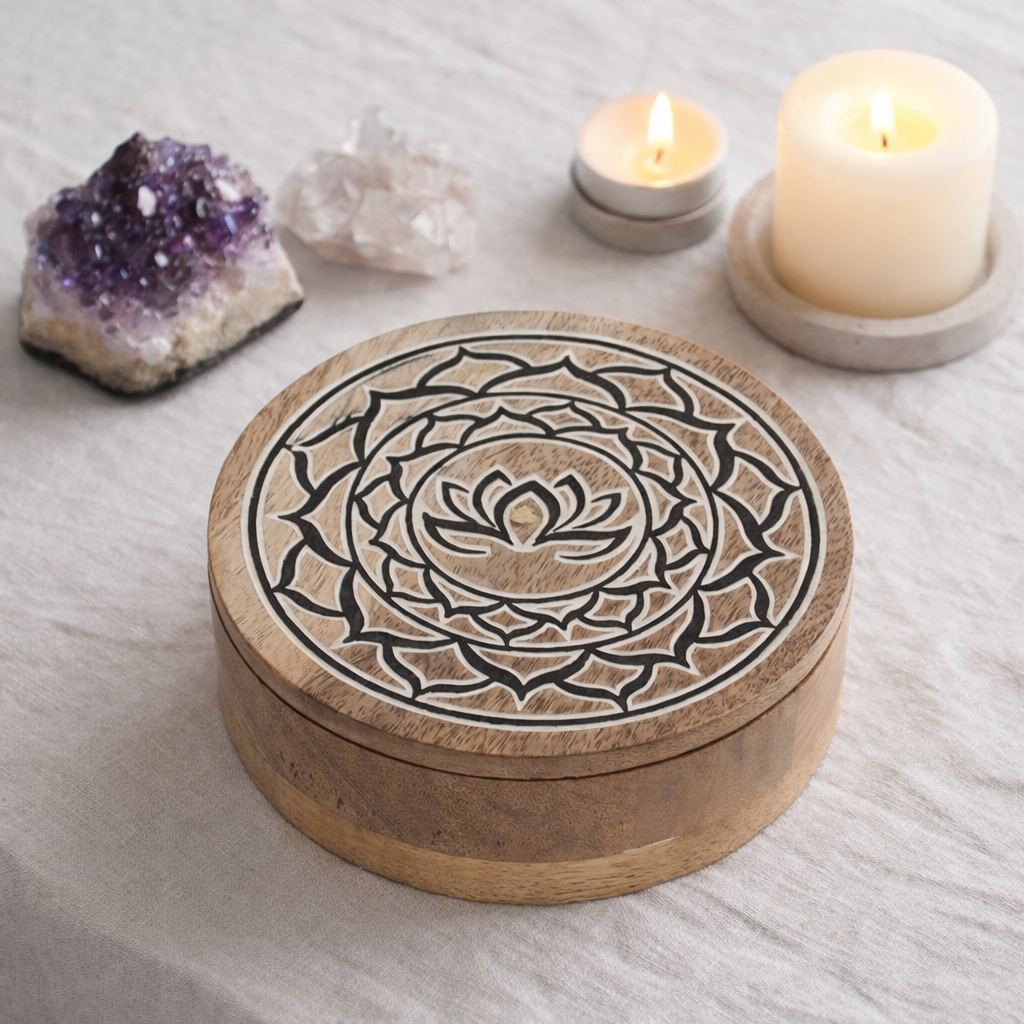 Lotus Wooden Grid Box