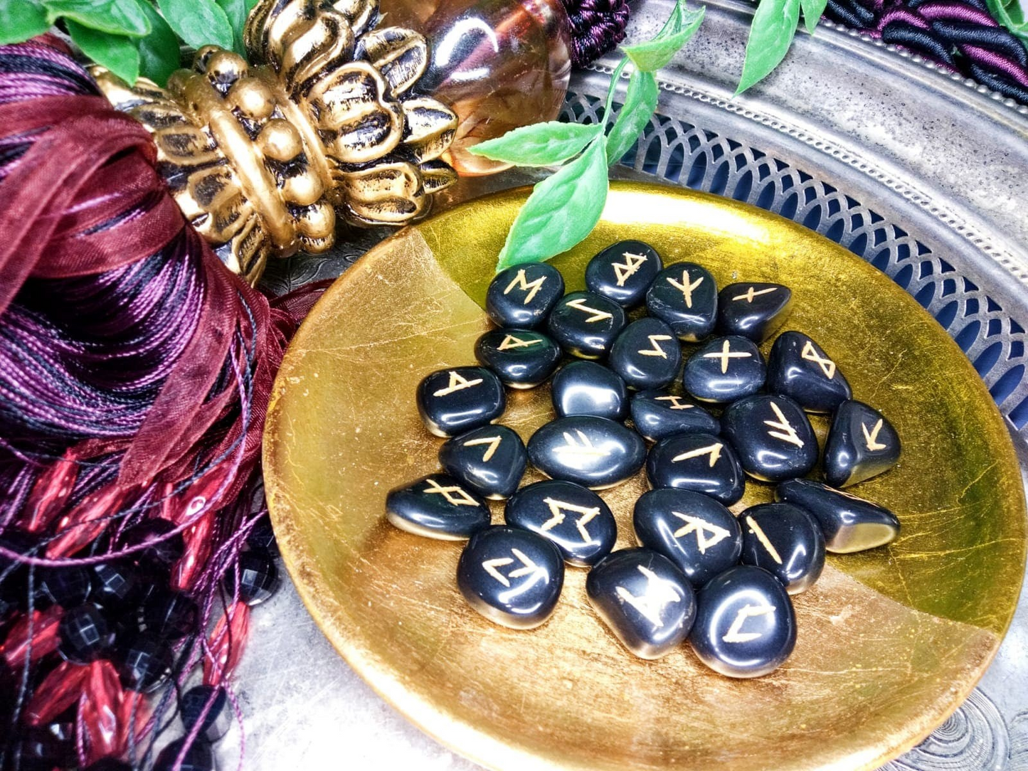 Black Obsidian Rune Set