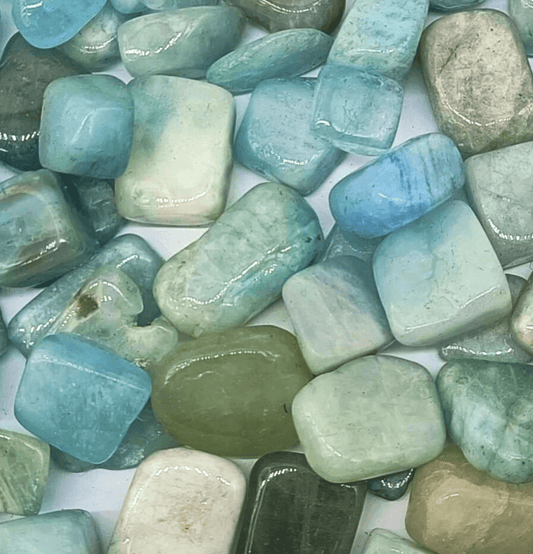Aquamarine: The Stone of Tranquility (Small) - Spirit and Stardust