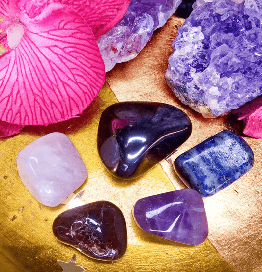 Aquarius Zodiac Crystal Healing Set - Spirit and Stardust