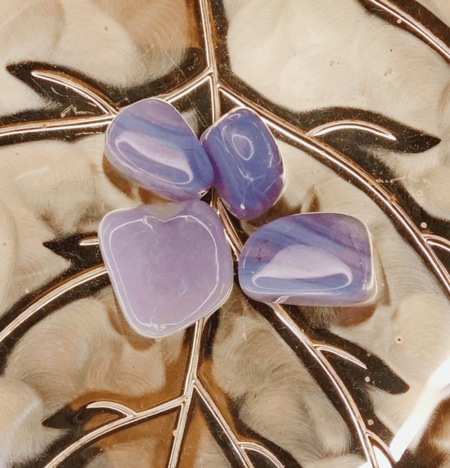 Blue Lace Agate: The Stone of Tranquility - Spirit and Stardust