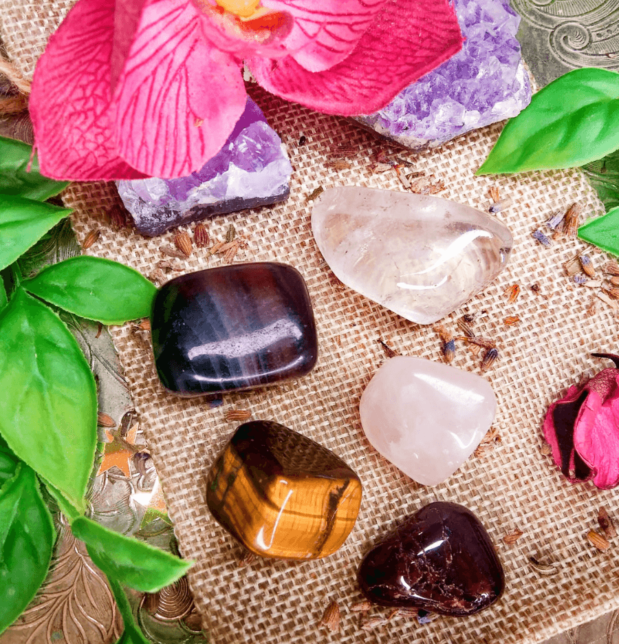 Capricorn Zodiac Crystal Healing Set - Spirit and Stardust
