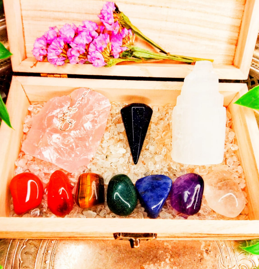 Chakra Crystal Healing Set in Gift Box