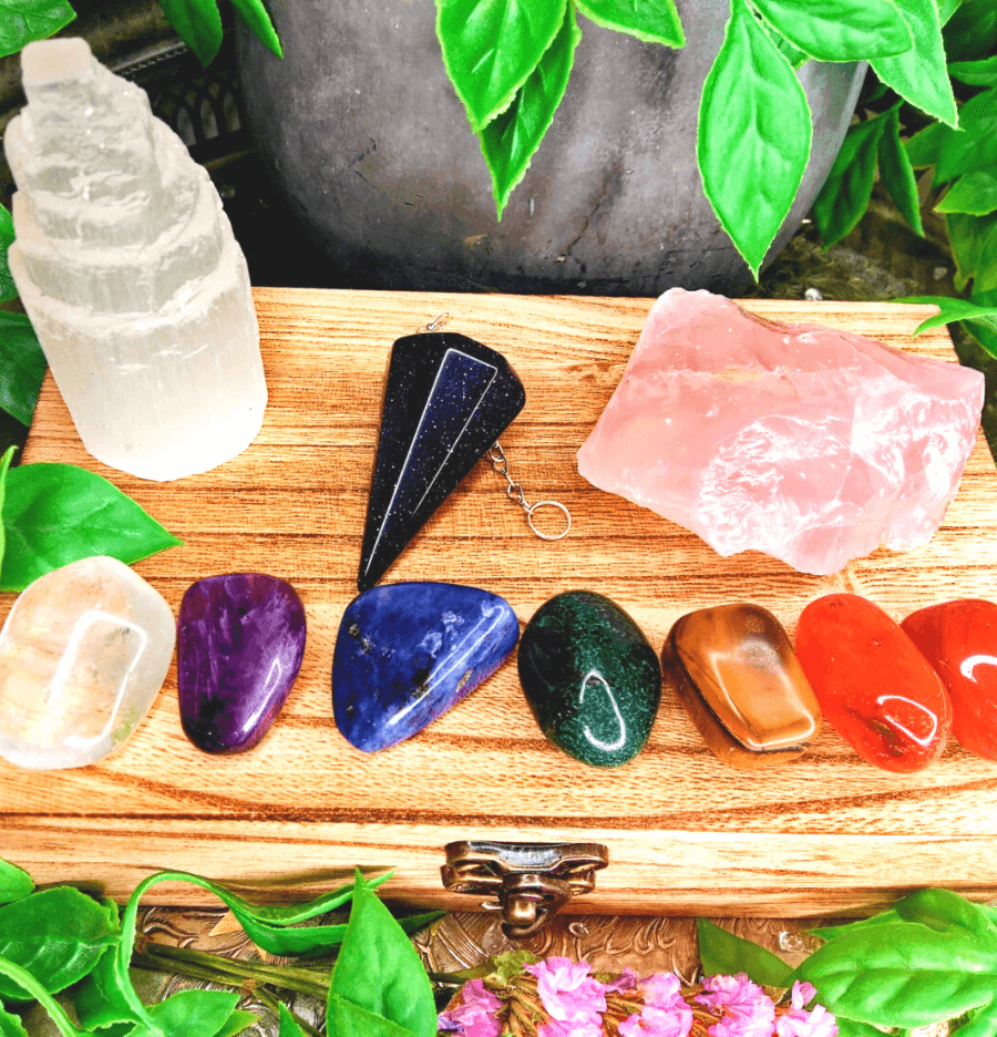 Chakra Crystal Healing Set in Gift Box - Spirit and Stardust