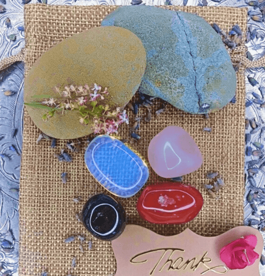 Fertility and Pregnancy Support Crystal Healing Set - Spirit and Stardust