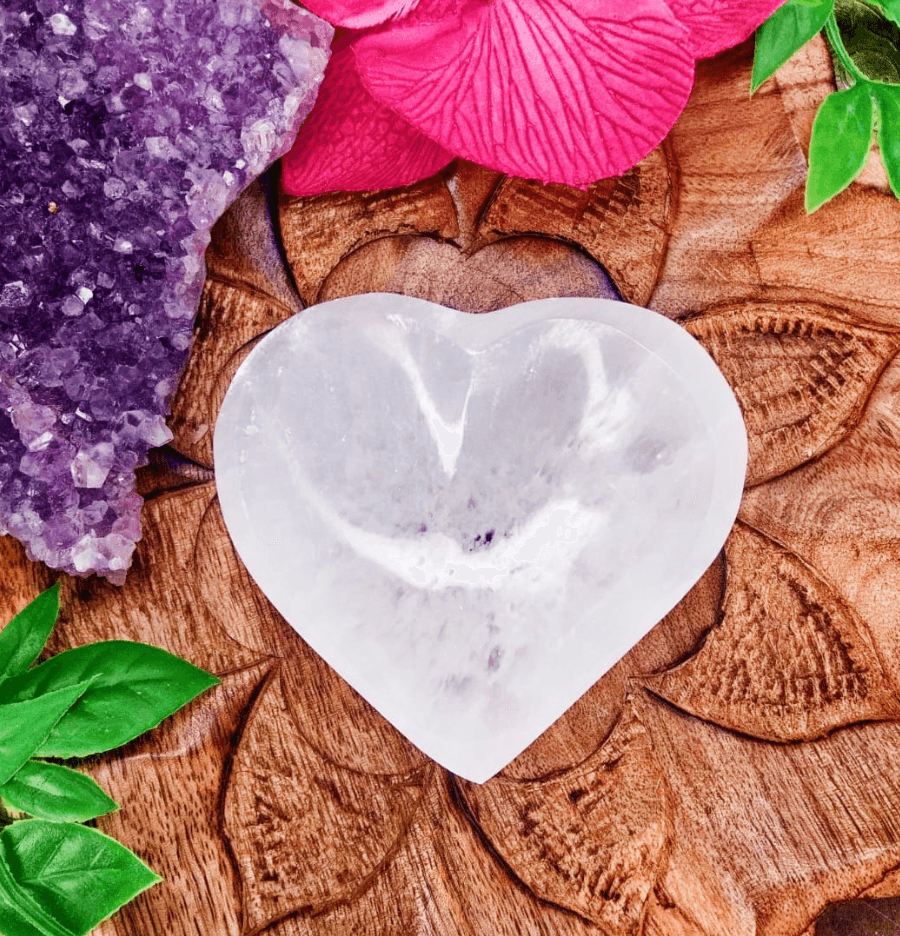 Beautifully Carved and Polished White Selenite Heart Shaped Bowl (Small) - Spirit and Stardust