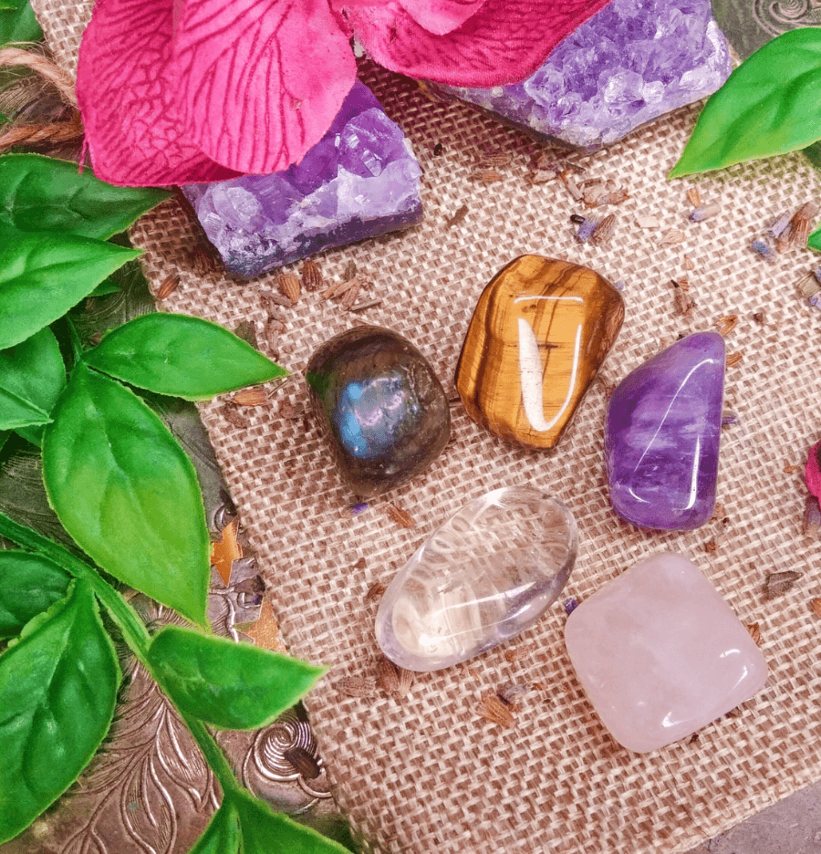Libra Zodiac Crystal Healing Set - Spirit and Stardust