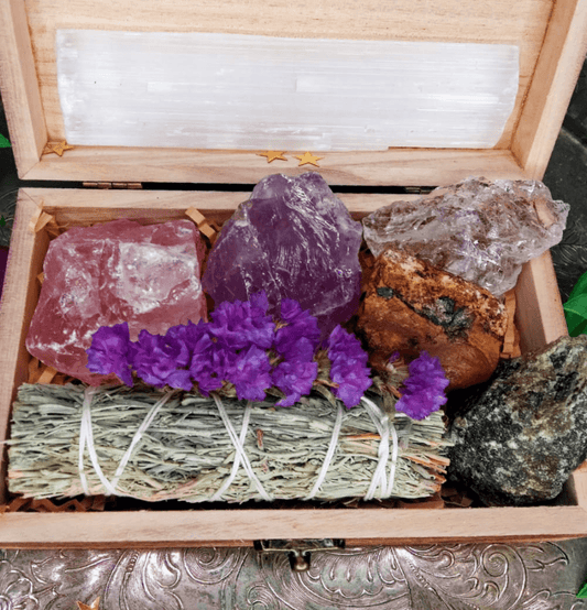 Libra Zodiac Raw Crystal Healing Set In Gift Box - Spirit and Stardust