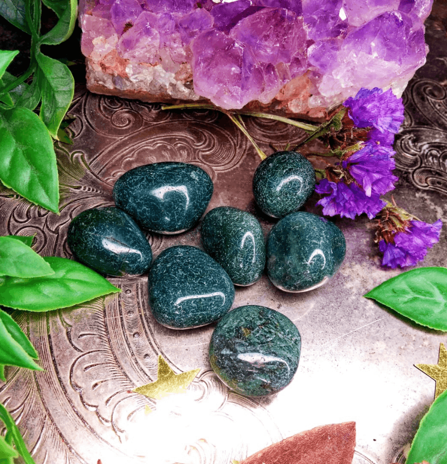 Green Moss Agate: The Stone of Abundance - Spirit and Stardust