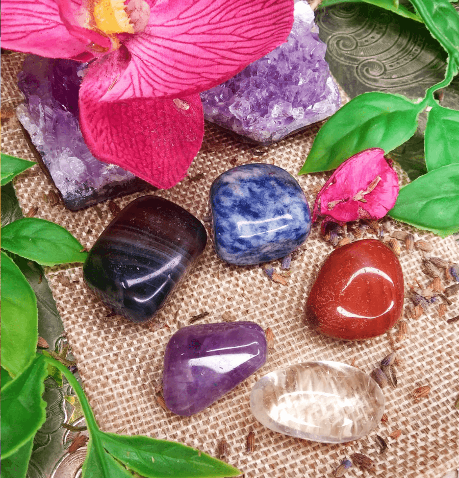 Pisces Zodiac Crystal Healing Set - Spirit and Stardust