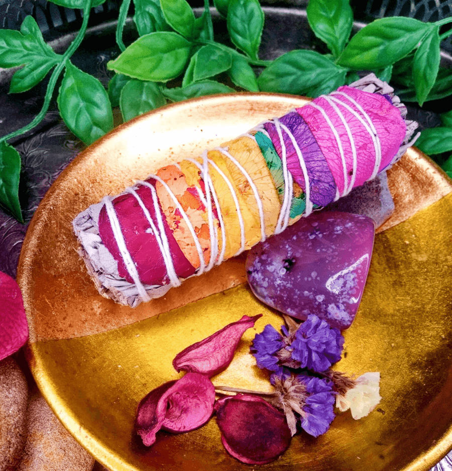 White Sage and Rose Petal Smudge Stick - Spirit and Stardust