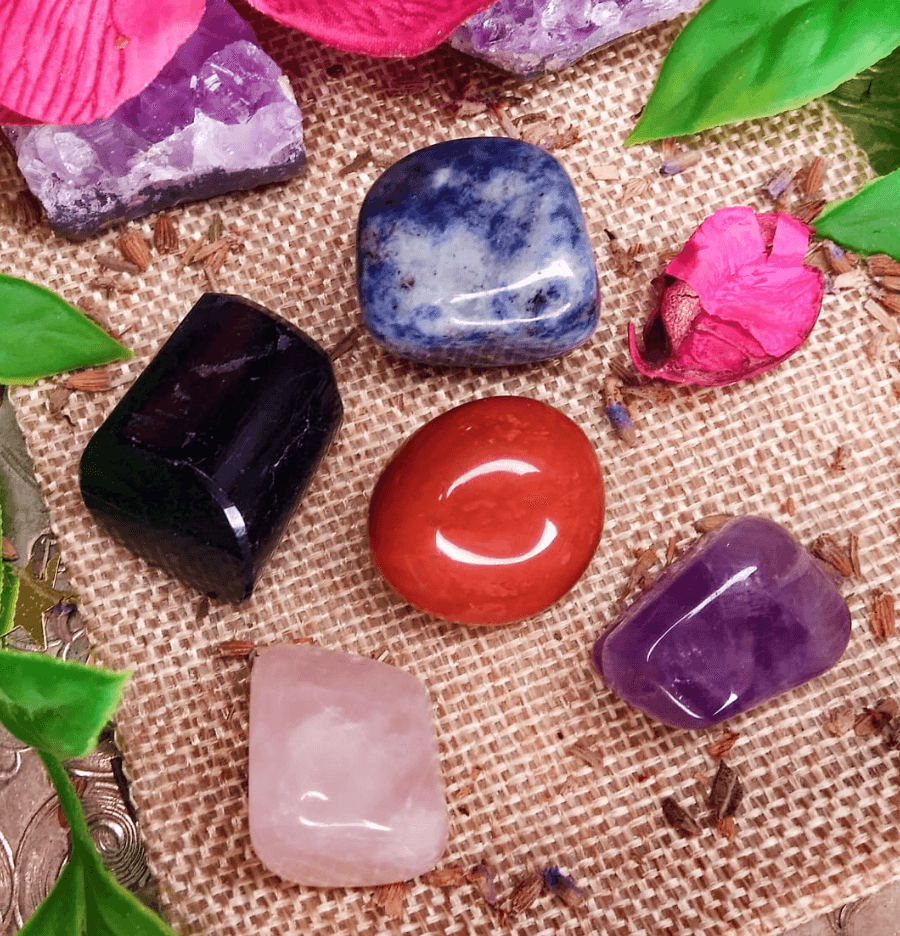 Scorpio Zodiac Crystal Healing Set - Spirit and Stardust