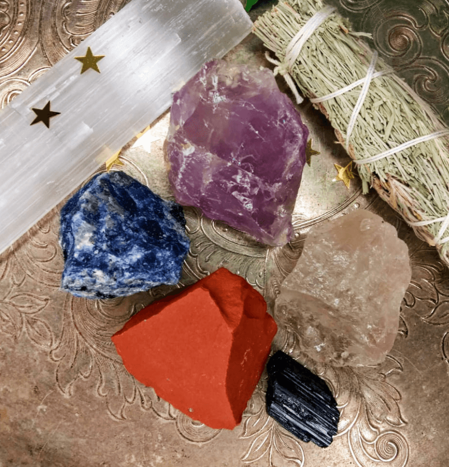 Scorpio Zodiac Raw Crystal Healing Set In Gift Box - Spirit and Stardust