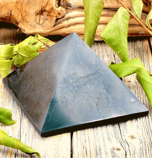 Shungite Crystal Pyramid - Spirit and Stardust